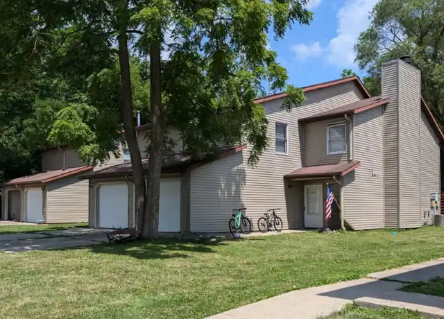 Property at Canterbury Townhomes - 5124 W Canterbury Dr, Muncie, IN, 47304, 2 beds, 1.5 baths, Contact for Price