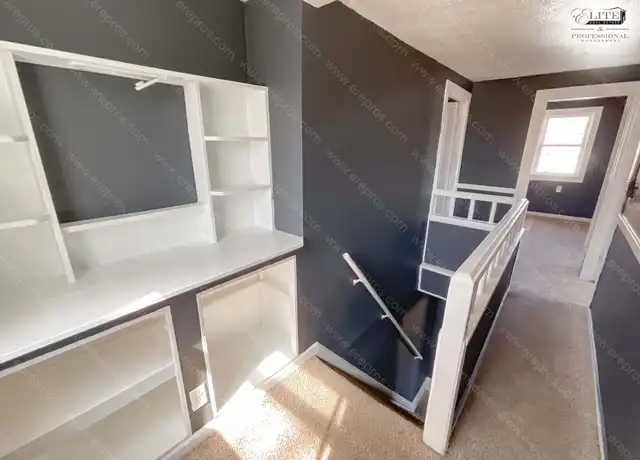 Property at 615 Bluff St, Lansing, MI, 48906, 3 beds, 1 bath, [object Object]
