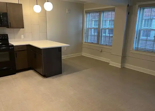 Property at The Alps - 20 W 36th St, Kansas City, MO, 64111, 0-1 beds, 1 bath, [object Object]