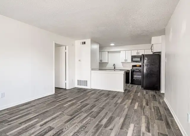 Property at 1570 Interstate 35 North Frontage Rd Unit 234, New Braunfels, TX, 78130, 2 beds, 2 baths, [object Object]