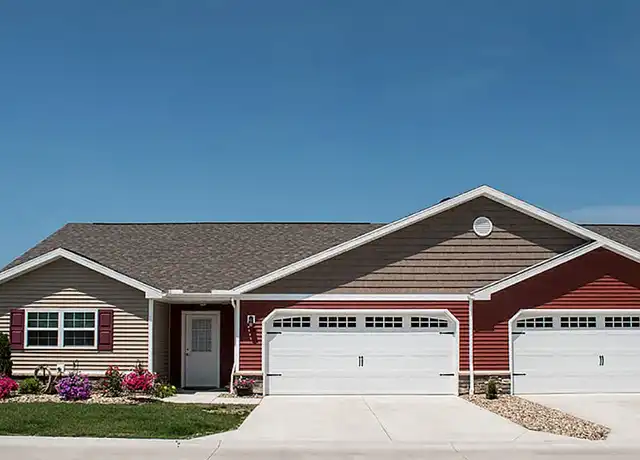 Property at Redwood Wadsworth - 276 Acacia Ln, Wadsworth, OH, 44281, 2 beds, 2 baths, [object Object]