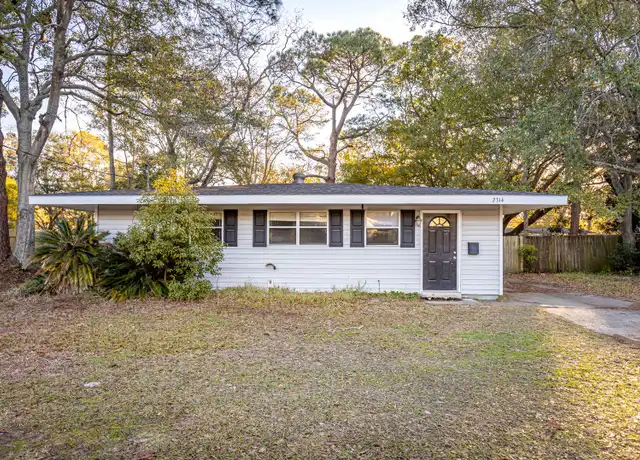 Property at 2314 14th St, Pascagoula, MS, 39567, 3 beds, 1 bath, [object Object]