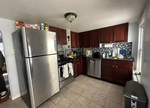 Property at 23 Boston St Unit 2, Somerville, MA, 02143, 5 beds, 2 baths, [object Object]