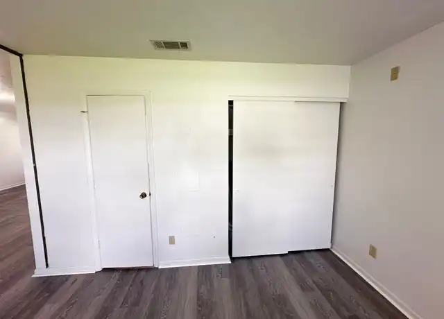Property at 1605 Ridgecrest St, Lehigh Acres, FL, 33936, 2 beds, 2 baths, [object Object]