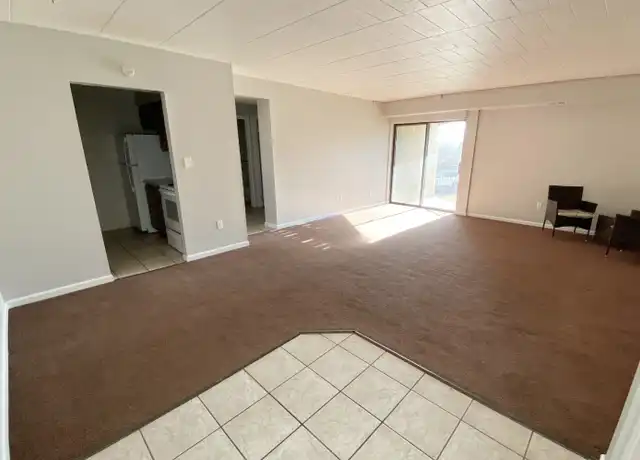 Property at 295 Moon Clinton Rd Unit 7, Moon Twp, PA, 15108, 2 beds, 1.5 baths, [object Object]