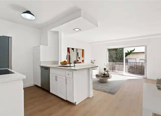 Property at 1442 Brockton Ave, Los Angeles, CA, 90025, 1 bed, 1 bath, [object Object]