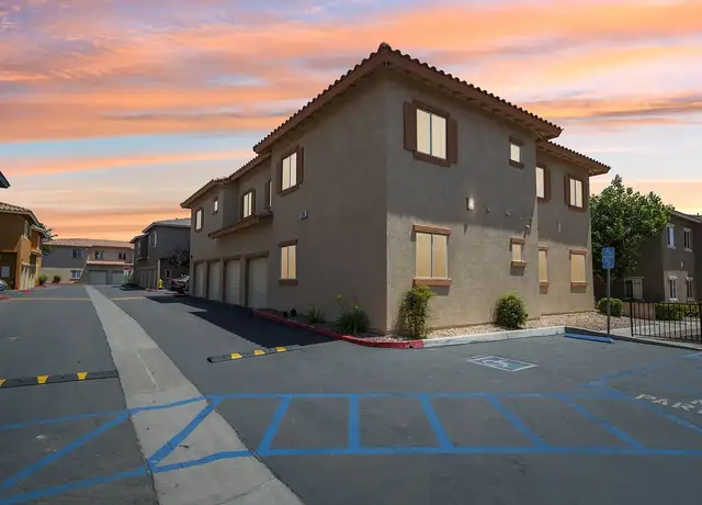 Photo of 13520 Third Ave, Victorville, CA 92395