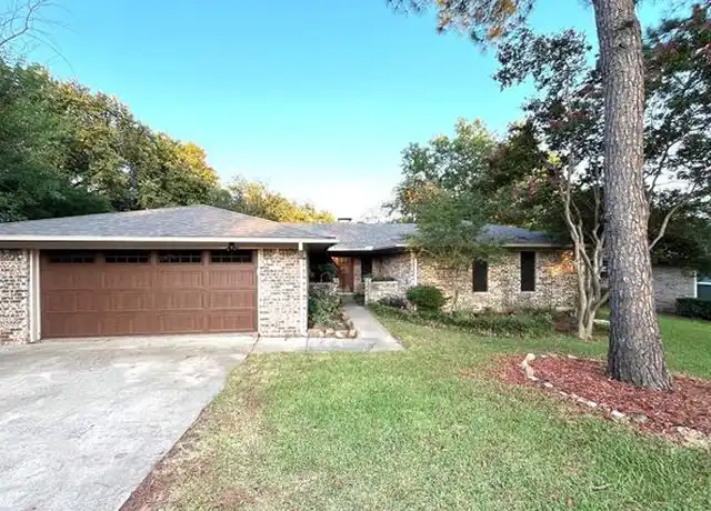 Property at 614 Edwards Dr, Denison, TX, 75020, 3 beds, 2 baths, [object Object]