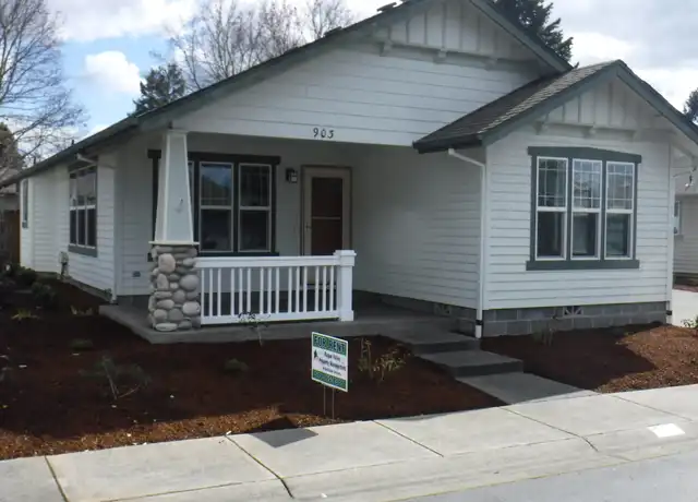 Property at 903 Schaefers Ln, Grants Pass, OR, 97526, 3 beds, 2 baths, [object Object]