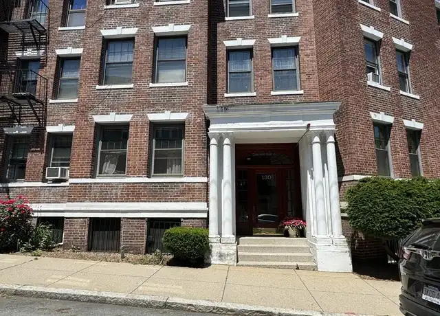 Property at 130 Sutherland Rd #4, Brighton, MA, 02135, 1 bed, 1 bath, [object Object]