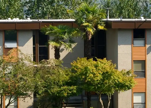 Property at 400 Taylor Ave NW Unit 303, Renton, WA, 98057, 1 bed, 1 bath, [object Object]
