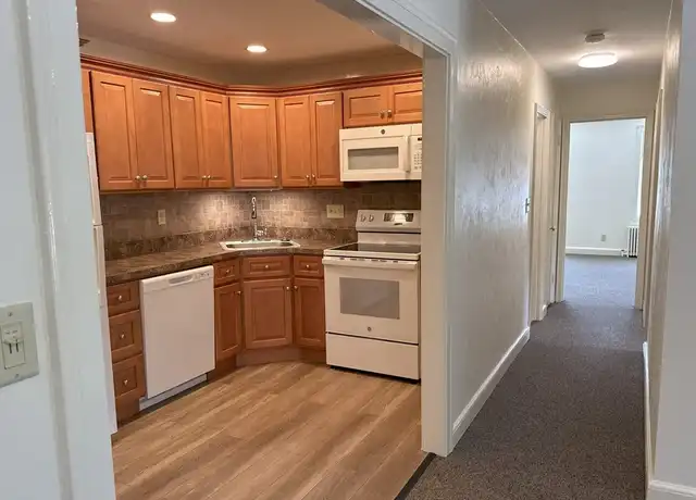 Property at 457 Washington St Unit 6, Weymouth, MA, 02188, 1 bed, 1 bath, [object Object]