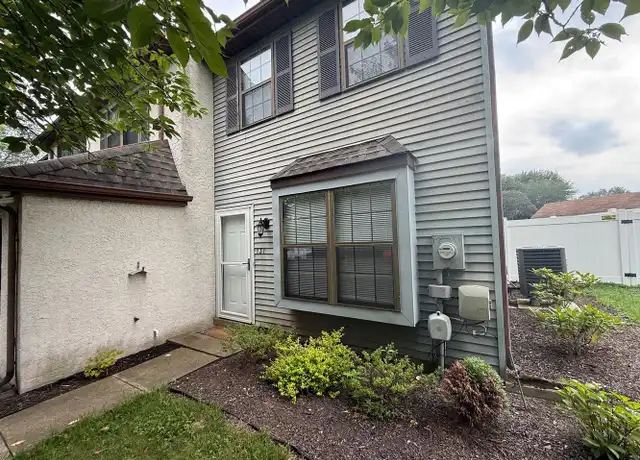 Property at 131 Redwood Dr, Quakertown, PA, 18951, 3 beds, 1.5 baths, [object Object]