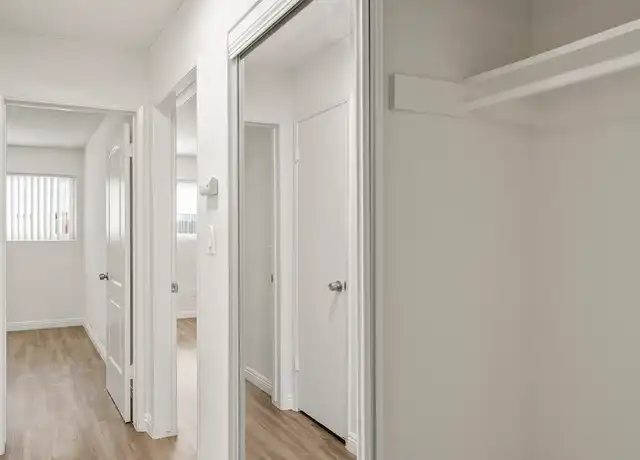 Property at Winston Villa Apartments - 2533 W Winston Rd, Anaheim, CA, 92804, 2 beds, 1 bath, [object Object]