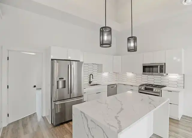 Property at The Mercantile - 309 S 4th St, Columbus, OH, 43215, 2 beds, 2 baths, [object Object]