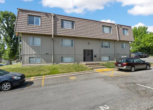 Property at 612 S Van Buren St Unit 9, Iowa City, IA, 52240, 1 bed, 1 bath, [object Object]