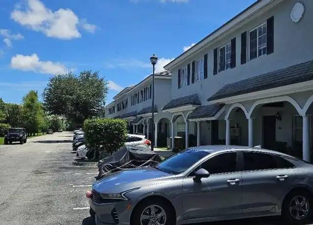 Property at 1109 Colonial Palms Way Unit 1109, West Palm Beach, FL, 33406, 3 beds, 2.5 baths, [object Object]