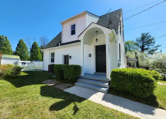 Property at 910 Dearing St, Lynchburg, VA, 24503, 2 beds, 1 bath, [object Object]