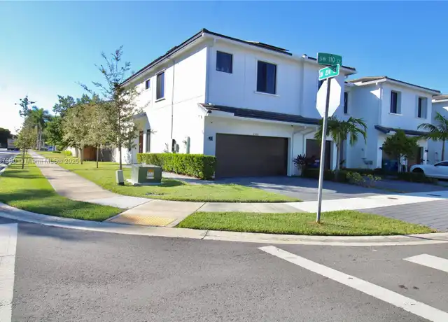 Property at 23380 SW 110th Ct Unit n/a, Princeton, FL, 33032, 3 beds, 2.5 baths, [object Object]