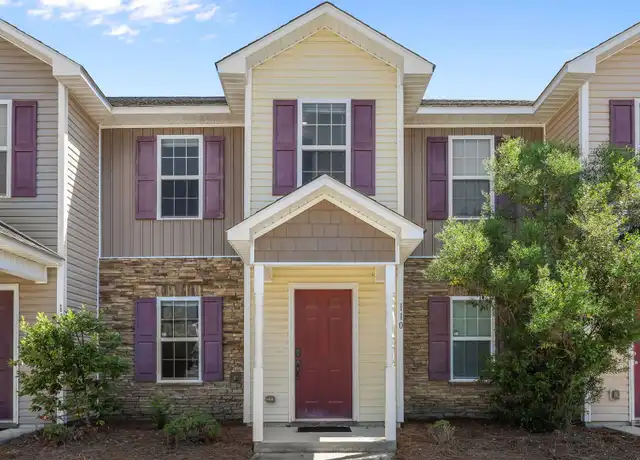 Property at 110 W Murrow Ln, Jacksonville, NC, 28546, 2 beds, 2.5 baths, [object Object]