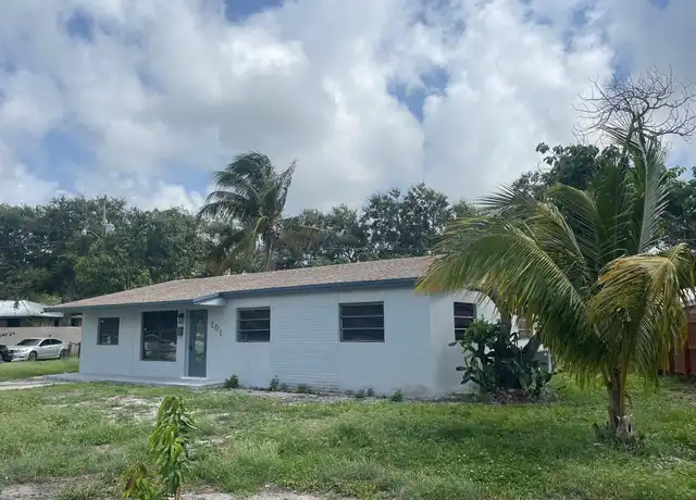 Property at 701 NE 51st Ct, Deerfield Beach, FL, 33064, 6 beds, 3 baths, [object Object]