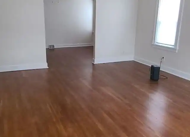 Property at 715 Wisteria Ave Unit 715 2, Pittsburgh, PA, 15228, 2 beds, 1 bath, [object Object]