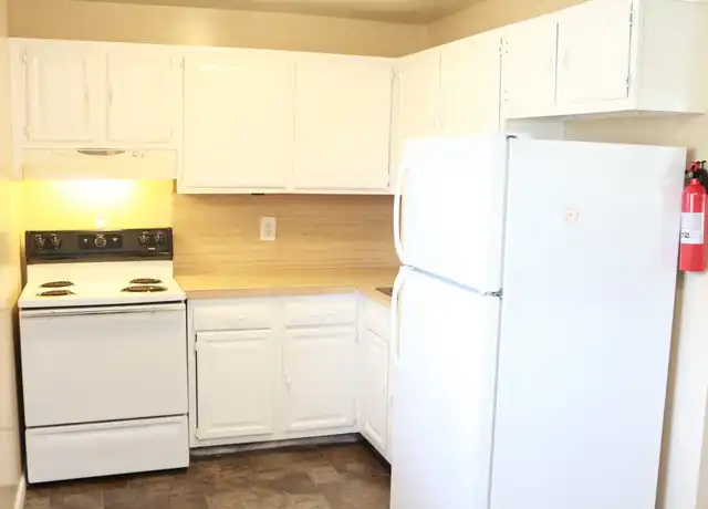 Property at 486 S Black Horse Pike Unit A103, Blackwood, NJ, 08012, 1 bed, 1 bath, [object Object]