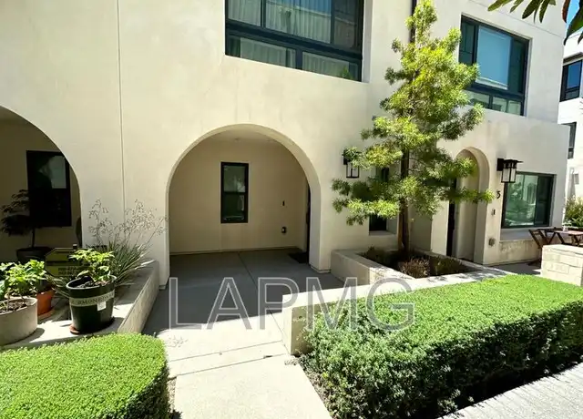 Property at 2931 Exposition Pl #4, Los Angeles, CA, 90018, 2 beds, 2.5 baths, [object Object]