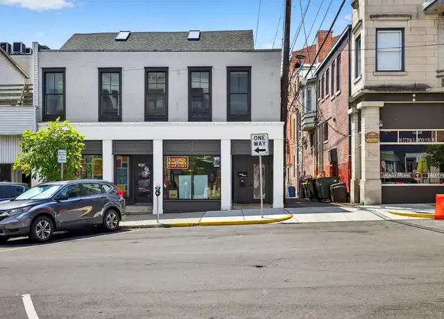 Property at 114 E 6th St Unit A, Bloomington, IN, 47408, 2 beds, 1 bath, [object Object]