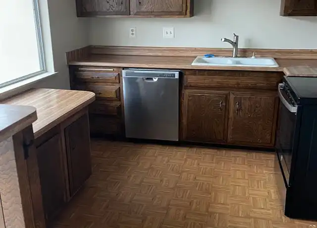 Property at 9851 Villa Pacific Dr, Huntington Beach, CA, 92646, 4 beds, 2.5 baths, [object Object]
