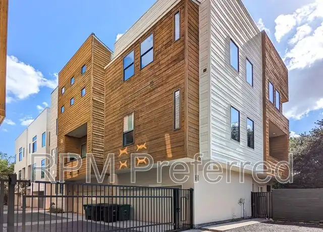 Property at 714 E 20th St Unit H, Houston, TX, 77008, 3 beds, 3.5 baths, [object Object]