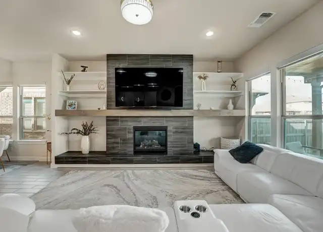 Property at 17012 Pleasanton Cv, Pflugerville, TX, 78660, 4 beds, 3.5 baths, [object Object]