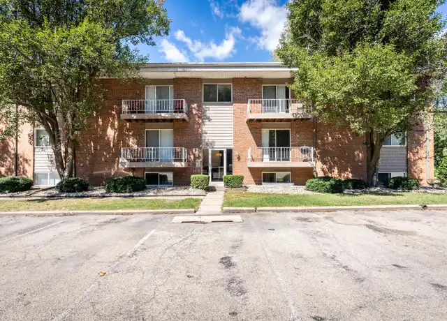 Property at 2901 W Cannes Dr, Peoria, IL, 61615, 1 bed, 1 bath, [object Object]