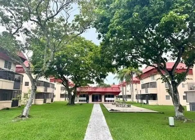 Property at 10901 N Kendall Dr Unit 212, Miami, FL, 33176, 2 beds, 3 baths, [object Object]