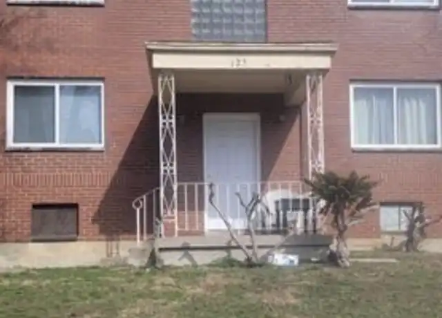 Property at 125 Niagara Ave Unit 2, Dayton, OH, 45405, 1 bed, 1 bath, [object Object]