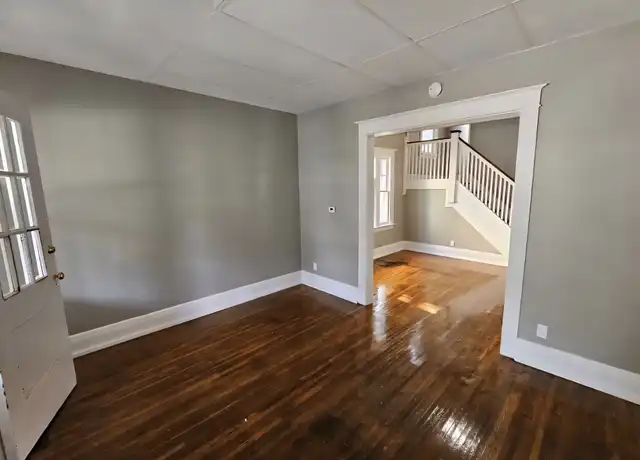 Property at 673 Parsells Ave Unit 673, Rochester, NY, 14609, 3 beds, 1 bath, [object Object]