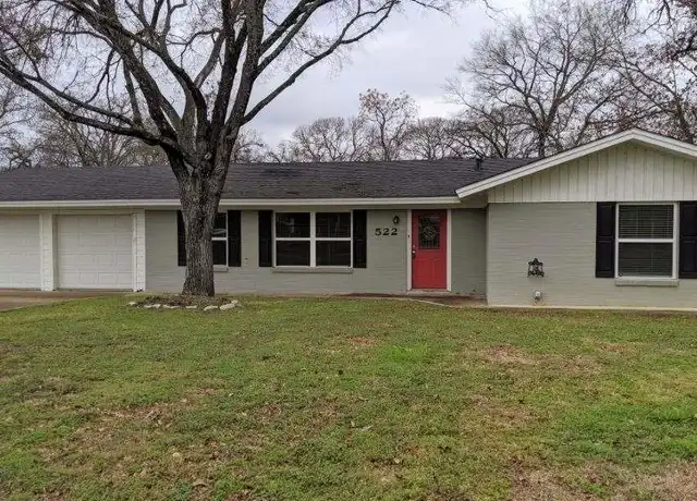 Property at 522 Colonial Dr, Athens, TX, 75751, 3 beds, 2 baths, [object Object]