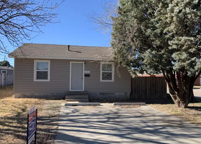 Property at 102 19th St, Canyon, TX, 79015, 2 beds, 1 bath, [object Object]