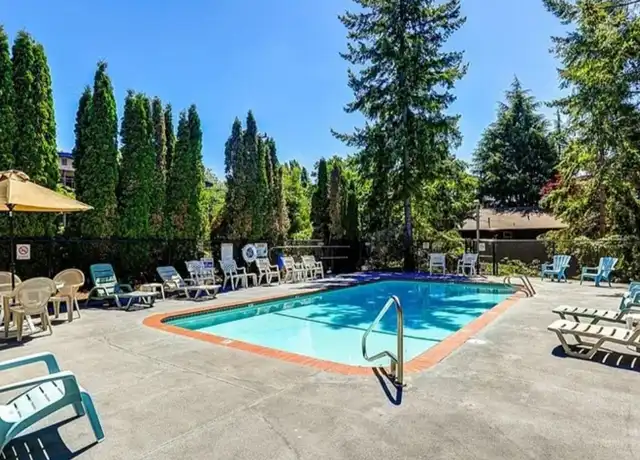 Property at 13229 12th Ave SW, Burien, WA, 98146, 2 beds, 2 baths, [object Object]