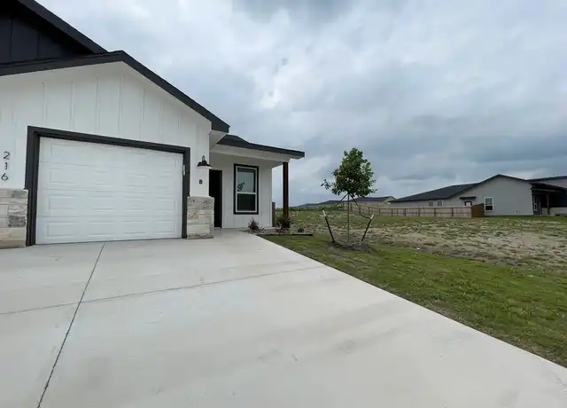 Property at 216 Riptide Rd Unit B, Temple, TX, 76501, 3 beds, 2 baths, [object Object]