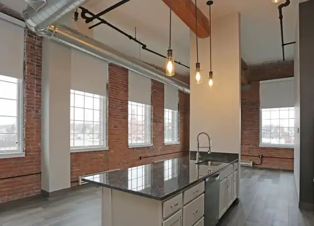 Property at Oak Knitting Mill - 102 W Division St, Syracuse, NY, 13204, 1 bed, 1 bath, [object Object]
