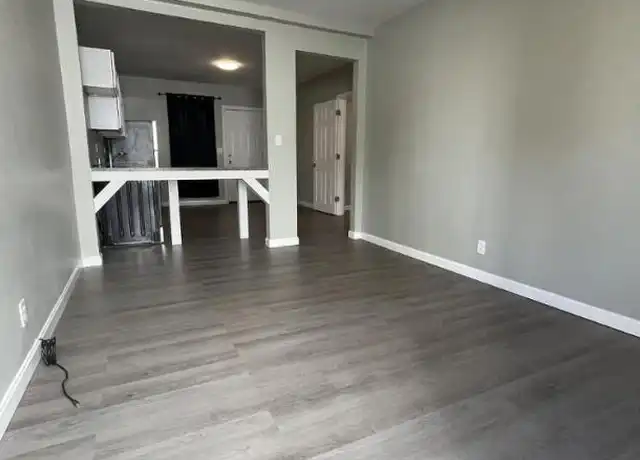 Property at 473 N Front St, New Bedford, MA, 02746, 1 bed, 1 bath, [object Object]