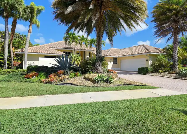 Property at 8320 Desmond Dr, Boynton Beach, FL, 33472, 3 beds, 2.5 baths, [object Object]