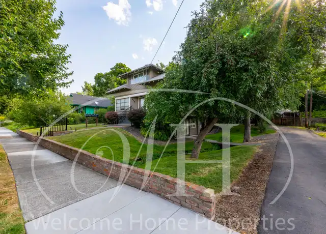 Property at 916 Penrose Ave Apt 4, Walla Walla, WA, 99362, 1 bed, 1 bath, [object Object]