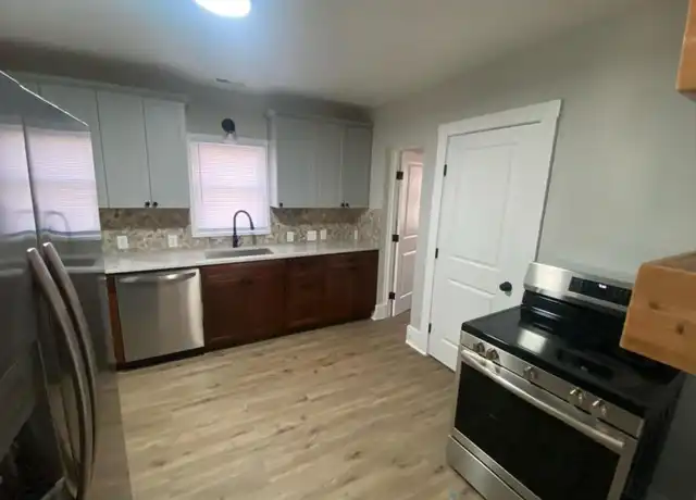 Property at 320 N Byers Ave, Joplin, MO, 64801, 2 beds, 1 bath, [object Object]
