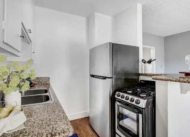 Property at 3258 Overland Ave, Los Angeles, CA, 90034, 1 bed, 1 bath, [object Object]
