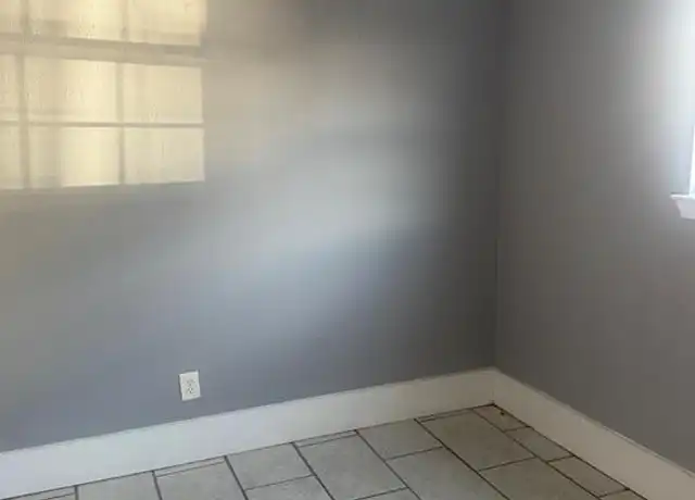 Property at 7018 Avenue F Unit 6, Houston, TX, 77011, 1 bed, 1 bath, [object Object]