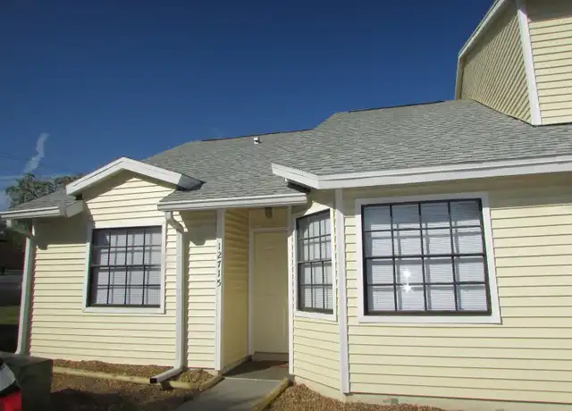 Property at 12715 Raeburn Way, Tampa, FL, 33624, 2 beds, 2 baths, [object Object]