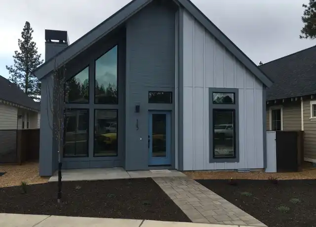 Property at 145 W Heising Dr, Sisters, OR, 97759, 2 beds, 2 baths, [object Object]