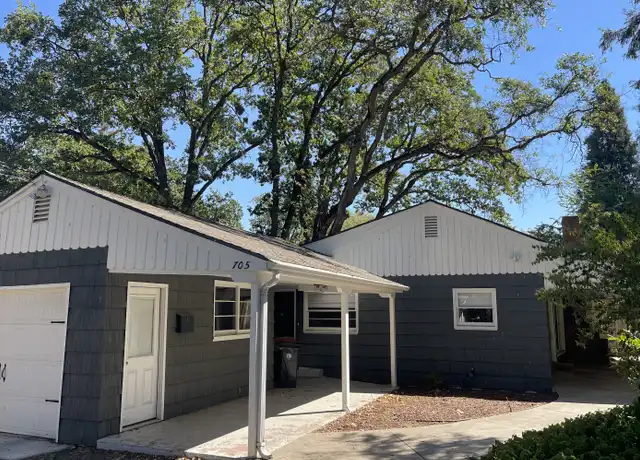 Property at 705 S Oakdale Ave, Medford, OR, 97501, 3 beds, 2 baths, [object Object]